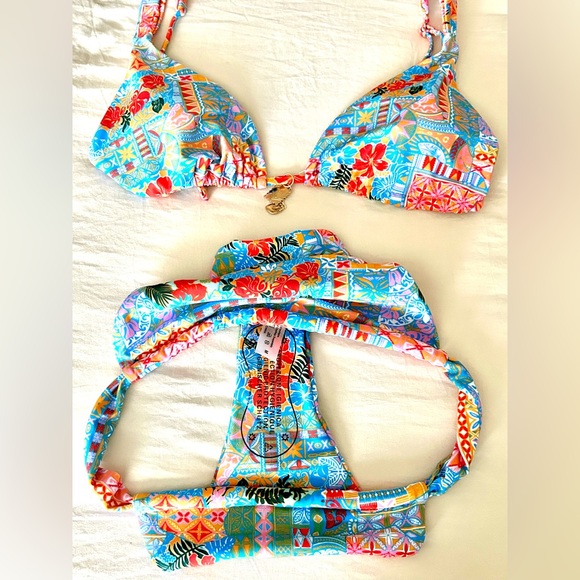 Colorful Patterned Bikini Set - Picture 7 of 7